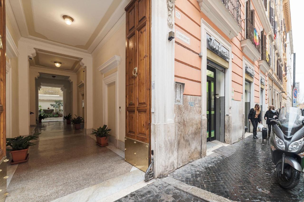Vittorio Emmanuele & Colosseo Studio Rome Exterior photo
